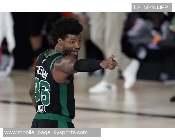 斯玛特谈最后一球争议称乔治试图造犯规裁判选择不吹哨